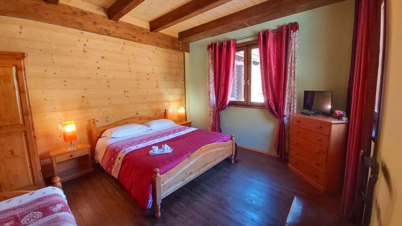 Chalet Rosa Dei Monti Piamprato Exterior photo